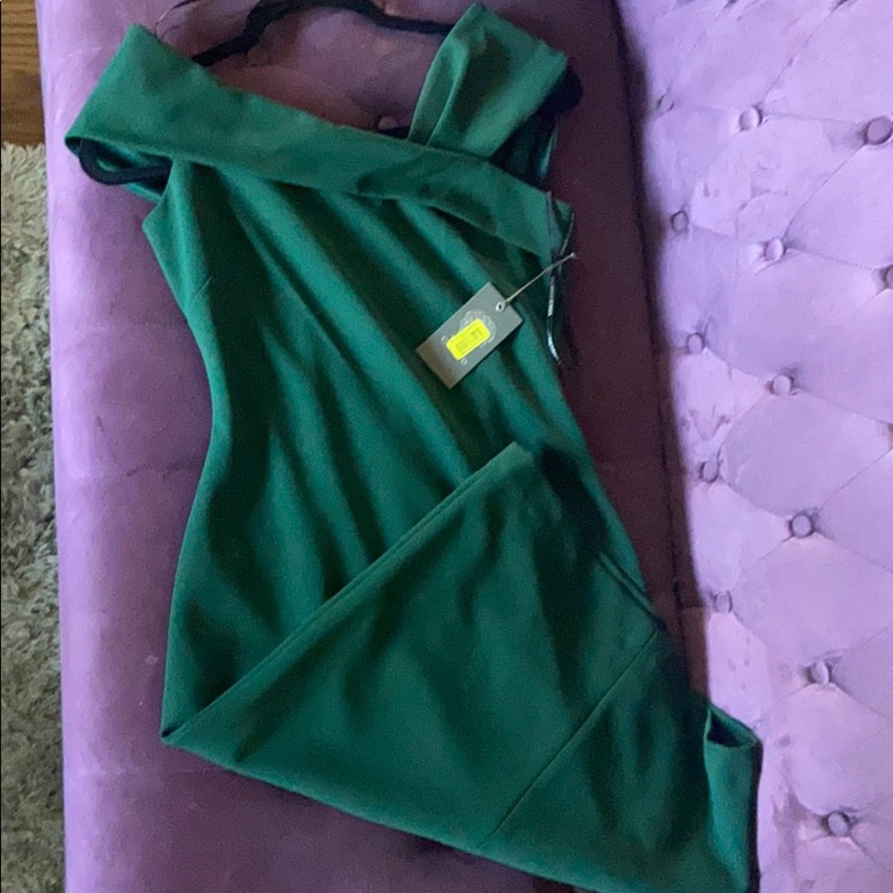 Vince Camuto green midi dress